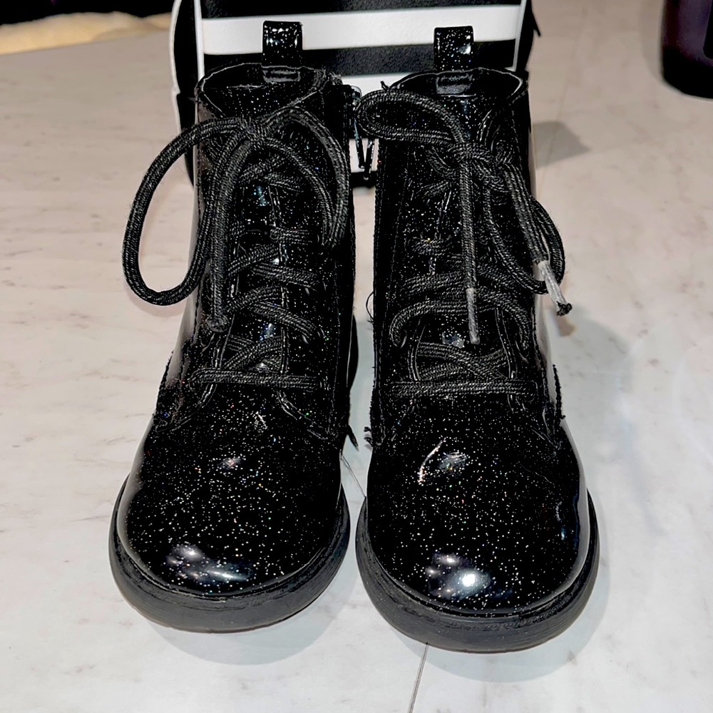 Wonder Nation Toddlers SZ 6 Boots